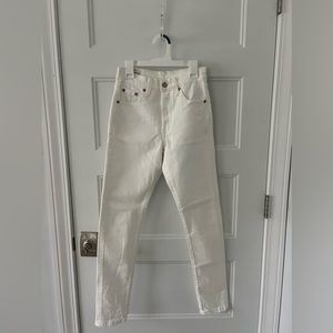 Levi’s white skinny jeans, European size 25.